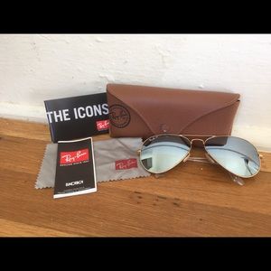 Brand new Raybans Aviators